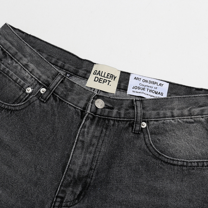 Gallery Dpt. Flared Jeans