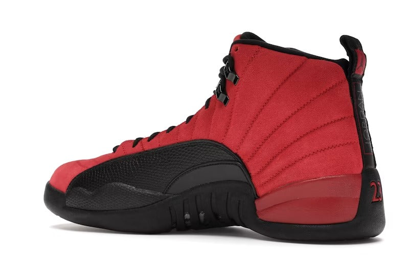 06_j12-retro-reverse-flu-game_22