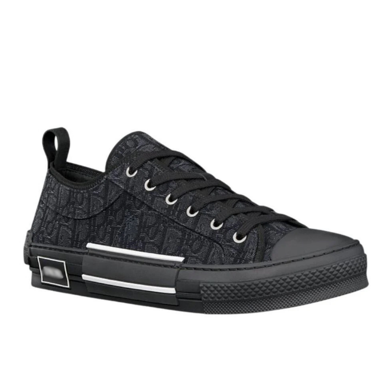 B23 Low Oblique Black