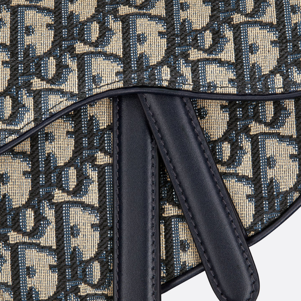 Saddle Bag · Nova Neta · Nova Neta