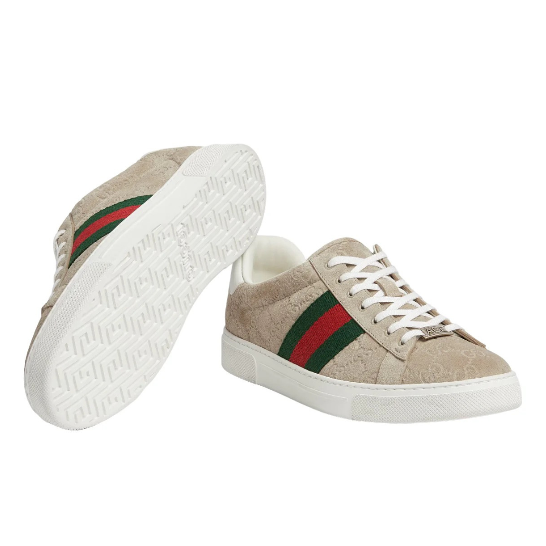 Ace Beige Monogram · Nova Neta · Nova Neta