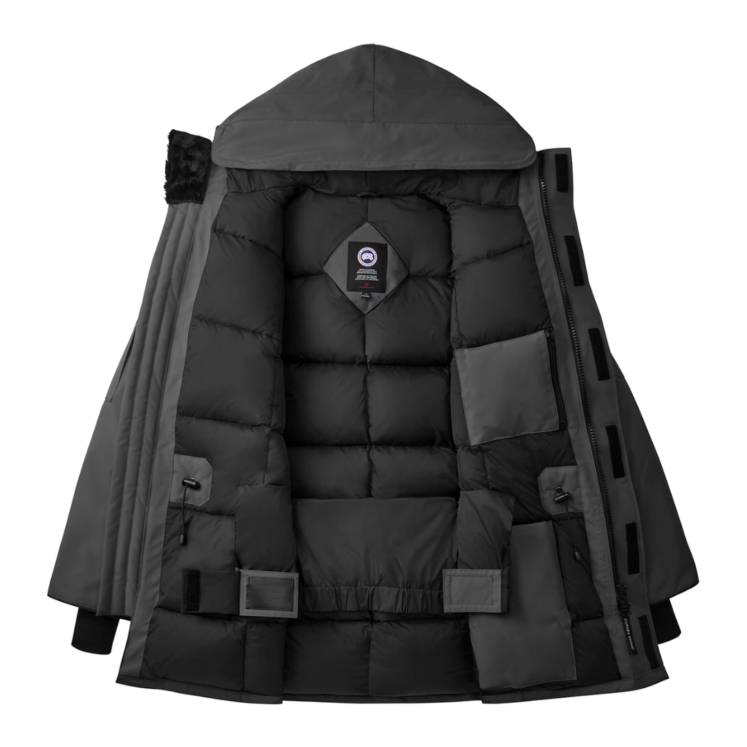 Goose Jacket Camo Negro Logo Rojo