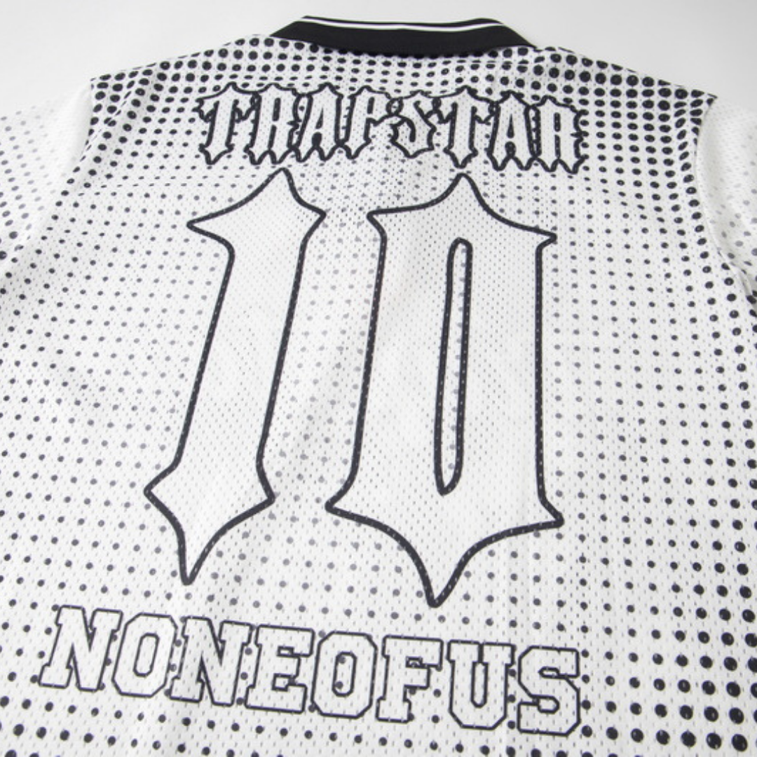 Irongate Gradient Football T-shirt · Trapstar · Nova Neta