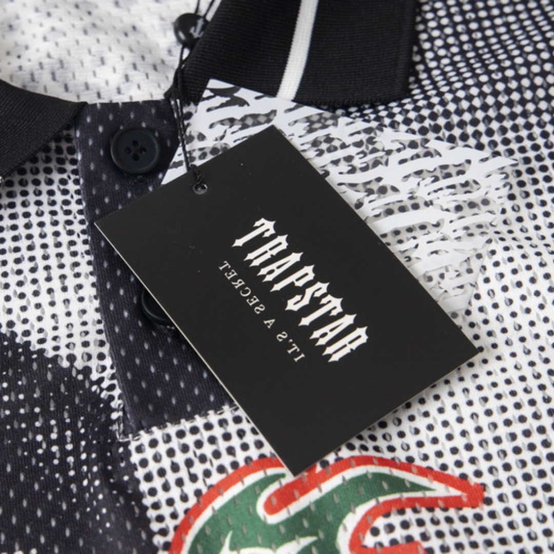 Irongate Gradient Football T-shirt · Trapstar · Nova Neta