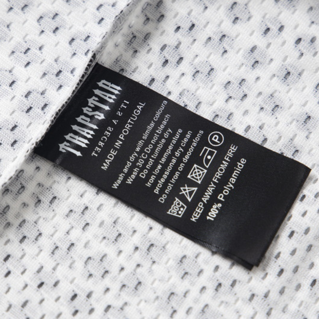 Irongate Gradient Football T-shirt · Trapstar · Nova Neta