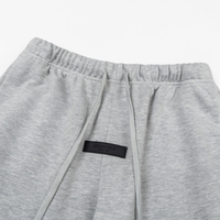 Essentials Shorts Liso Gris Logo Blanco 2
