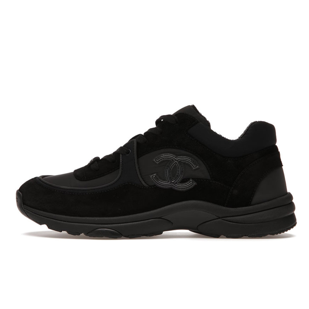 Runner Triple Black · Nova Neta · Nova Neta