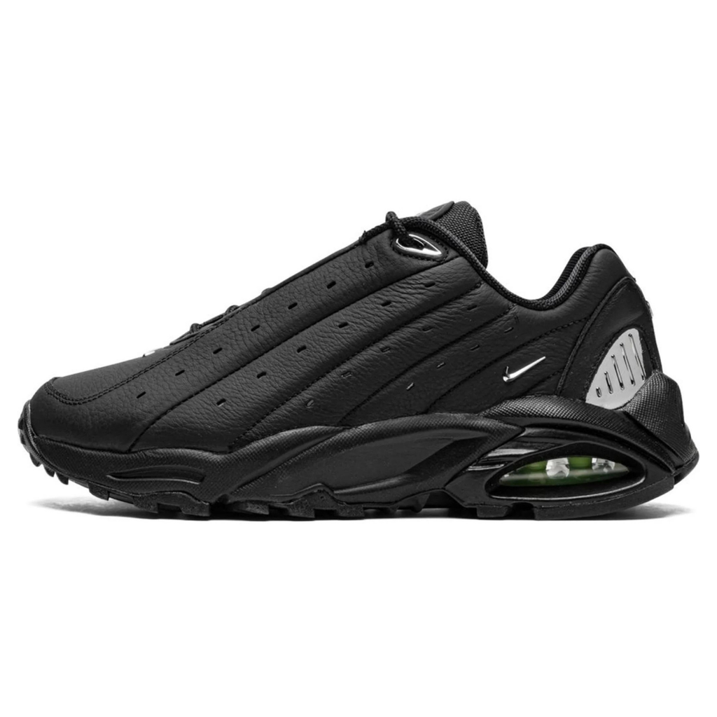 Nocta Triple Black · Nike · Nova Neta