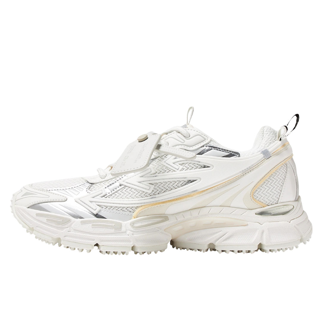 Off "Be Right Back" White · Nova Neta · Nova Neta