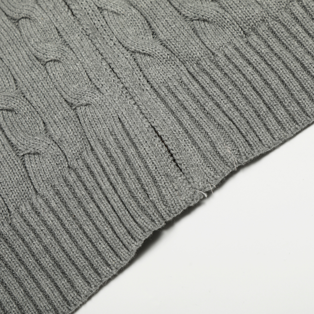 Polo Zip Sweater · Nova Neta · Nova Neta