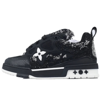 Skater Horse Hair Diamonds Negro Bordado Floral
