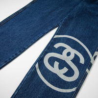 Stussy Jeans Azul Logo Blanco