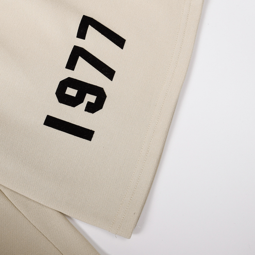 Essentials Shorts Cremo 1977