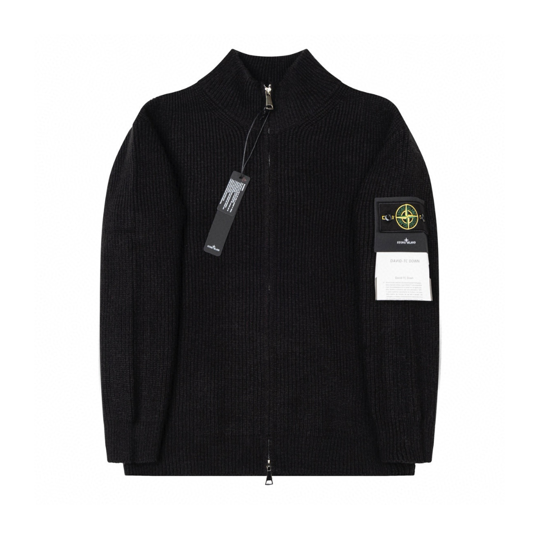 Full Zip Sweater · Nova Neta · Nova Neta