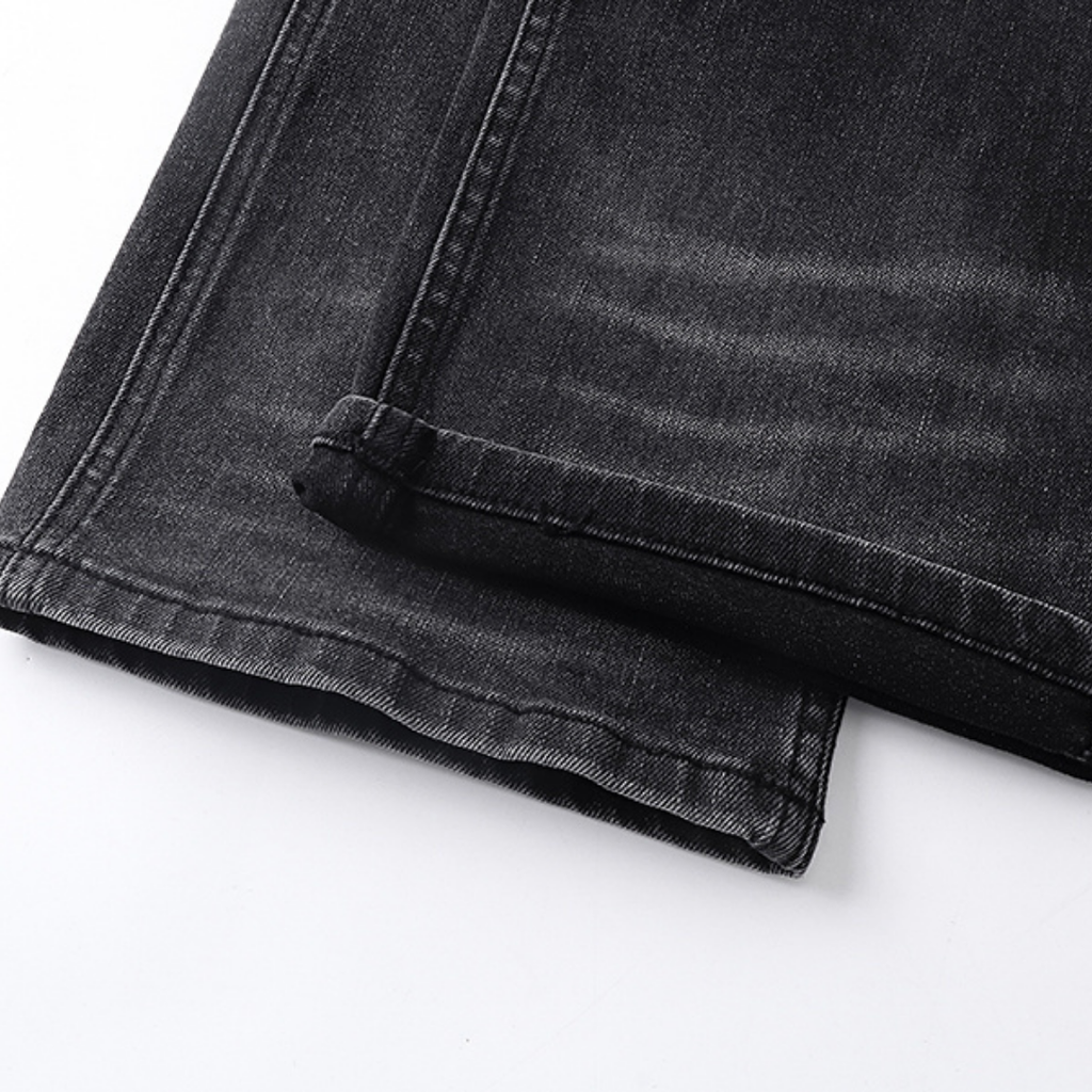 Amr Jeans