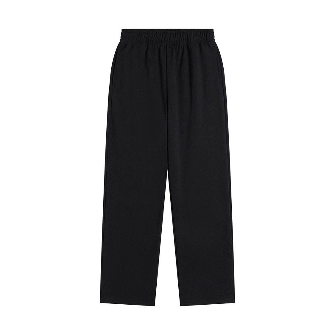 Black Relaxed Tracksuit · Nova Neta · Nova Neta