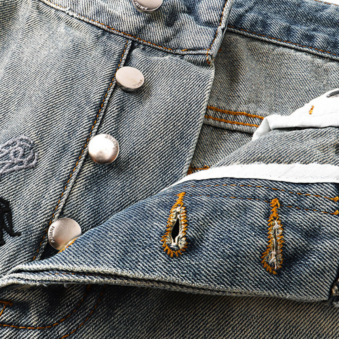 Amr Jeans