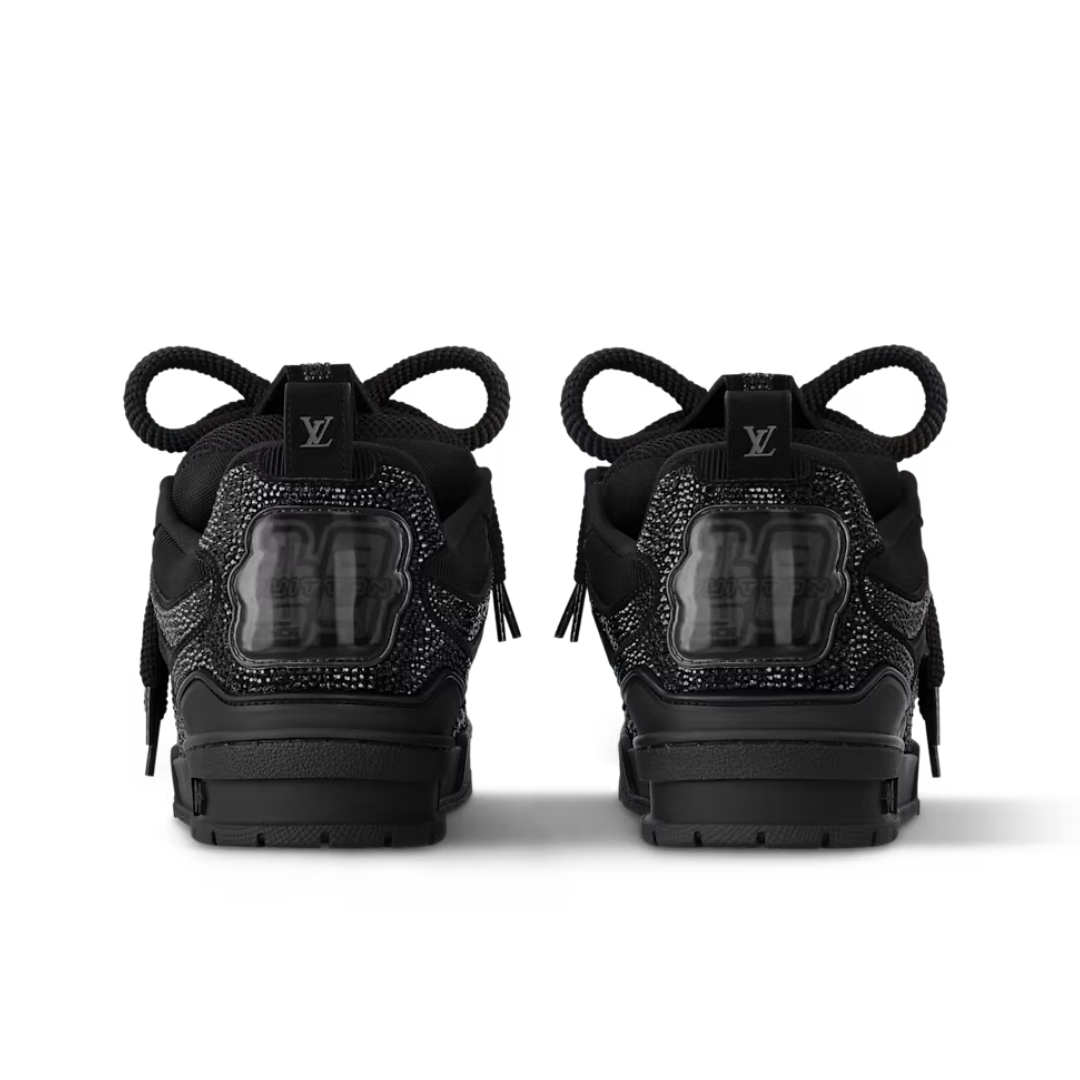 Skater Monogram Trainer Negro Estrellas