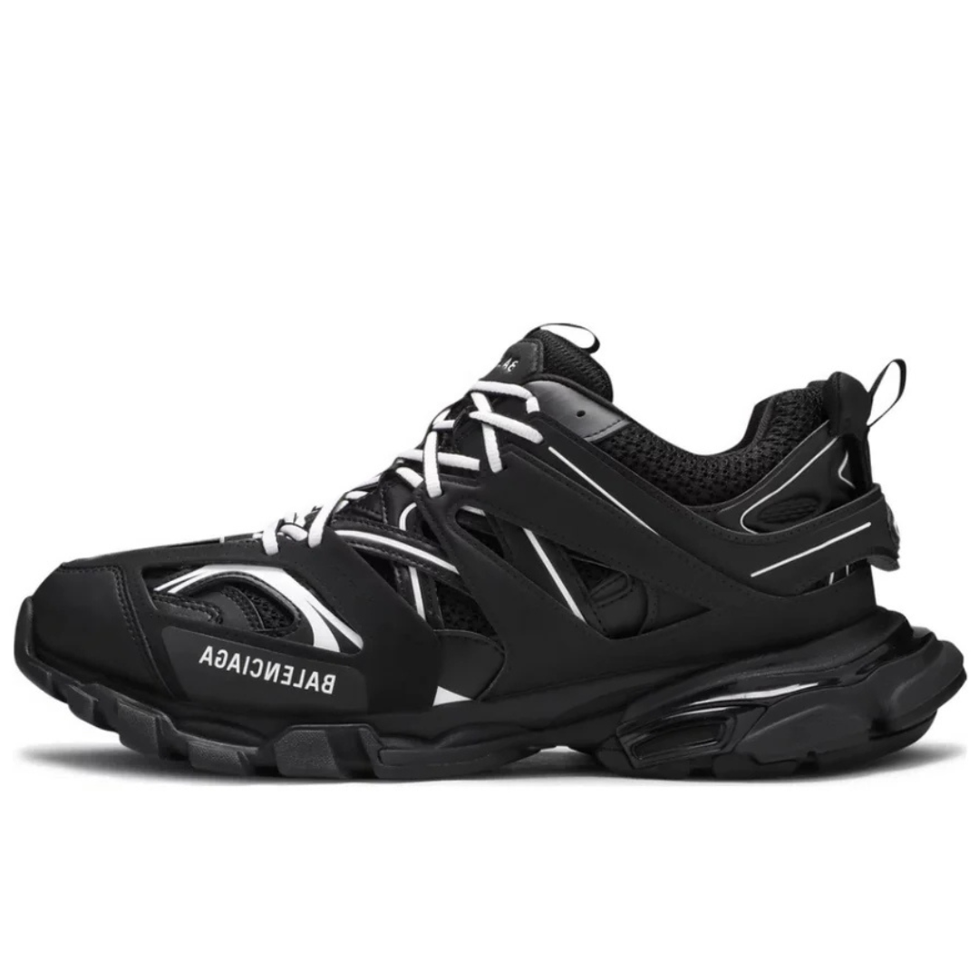 Nike Track 3.0 Black White