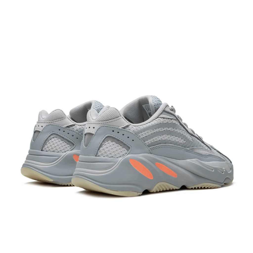 YZY - 700 V2 "Inertia" · Nova Neta · Nova Neta
