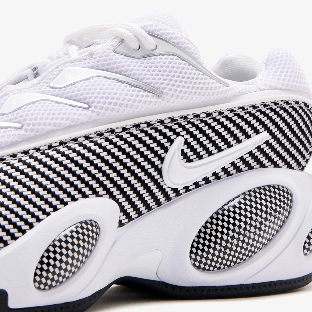 Nocta Glide White Black · Nike · Nova Neta