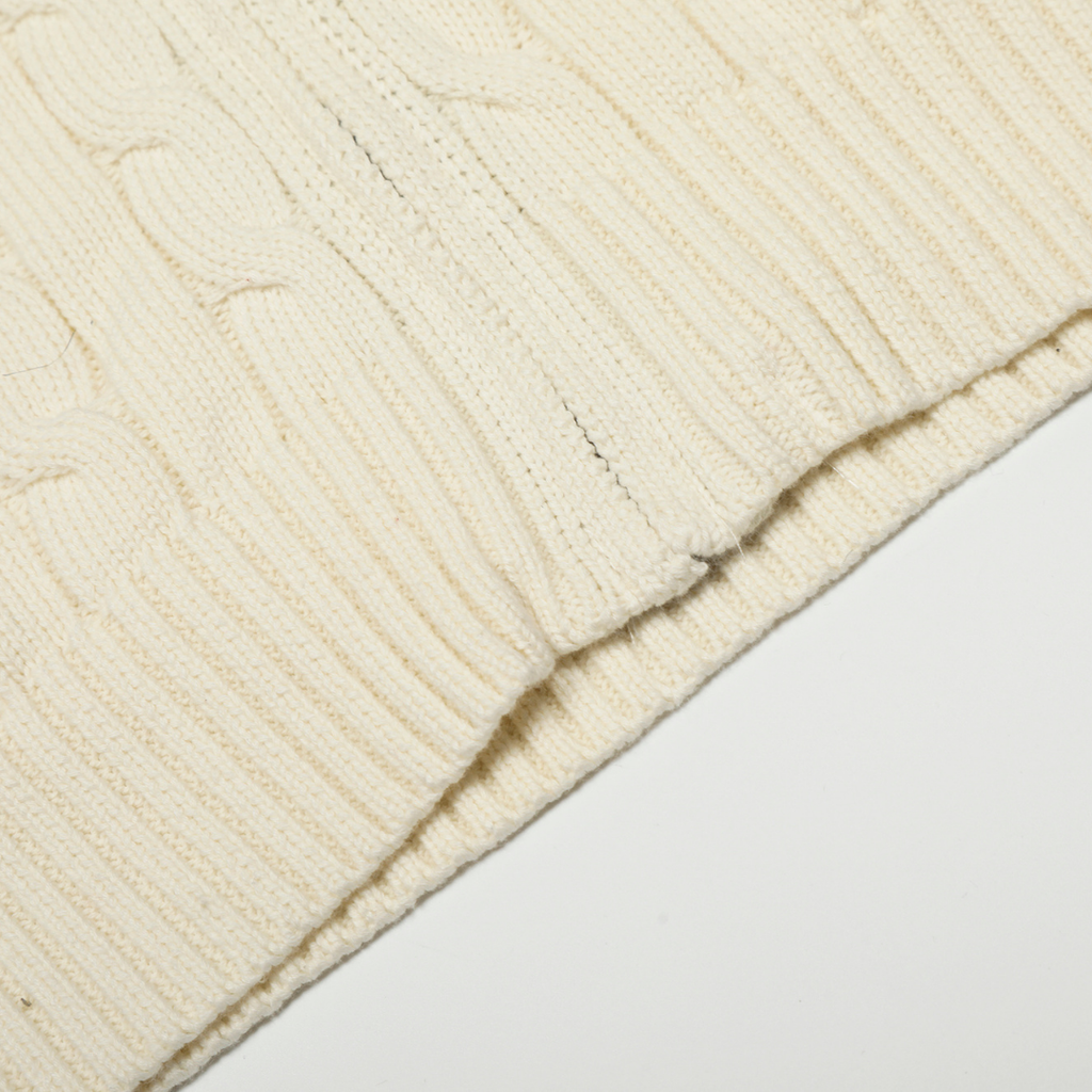 Polo Zip Sweater · Nova Neta · Nova Neta