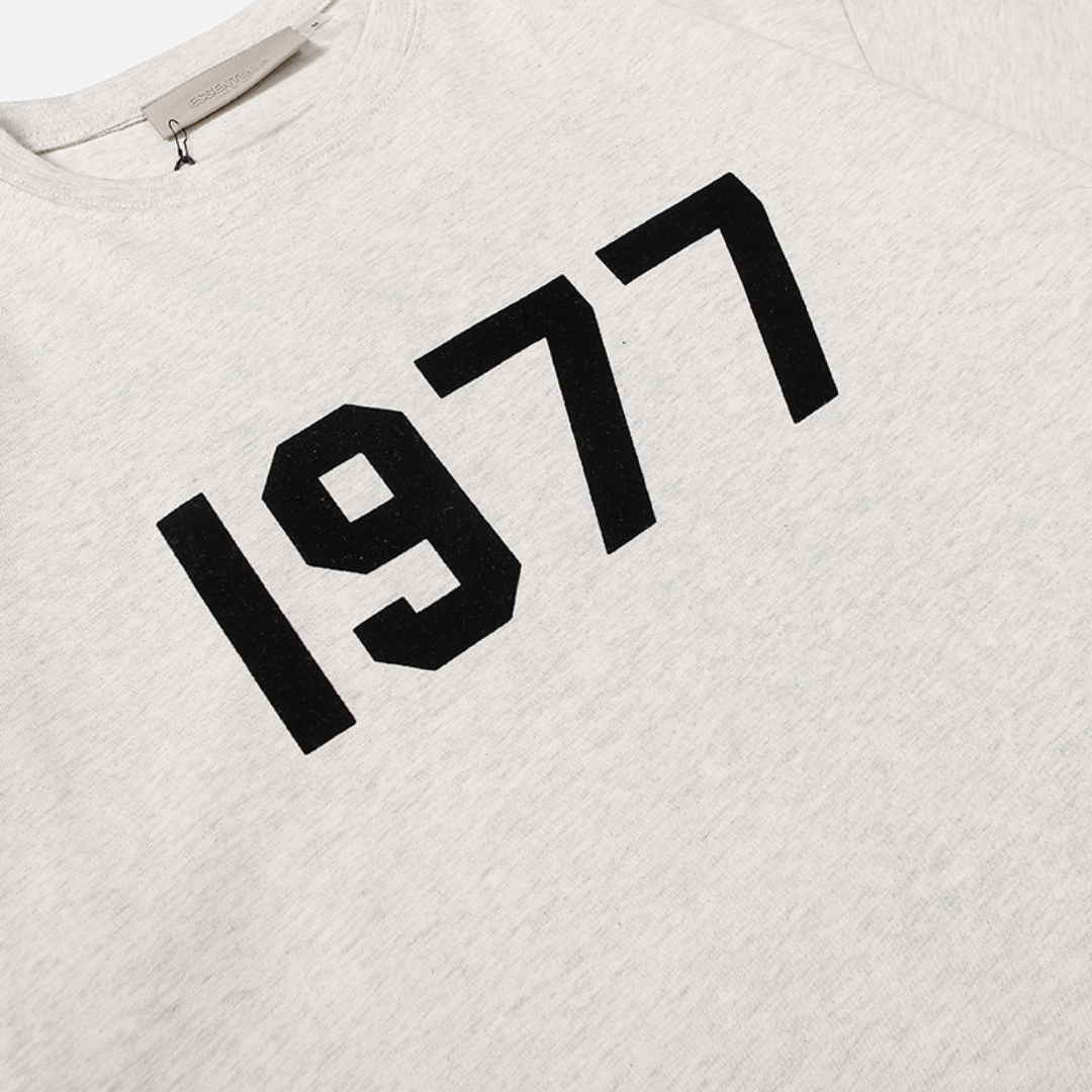 Essentials Short Set Blanco 1977 2