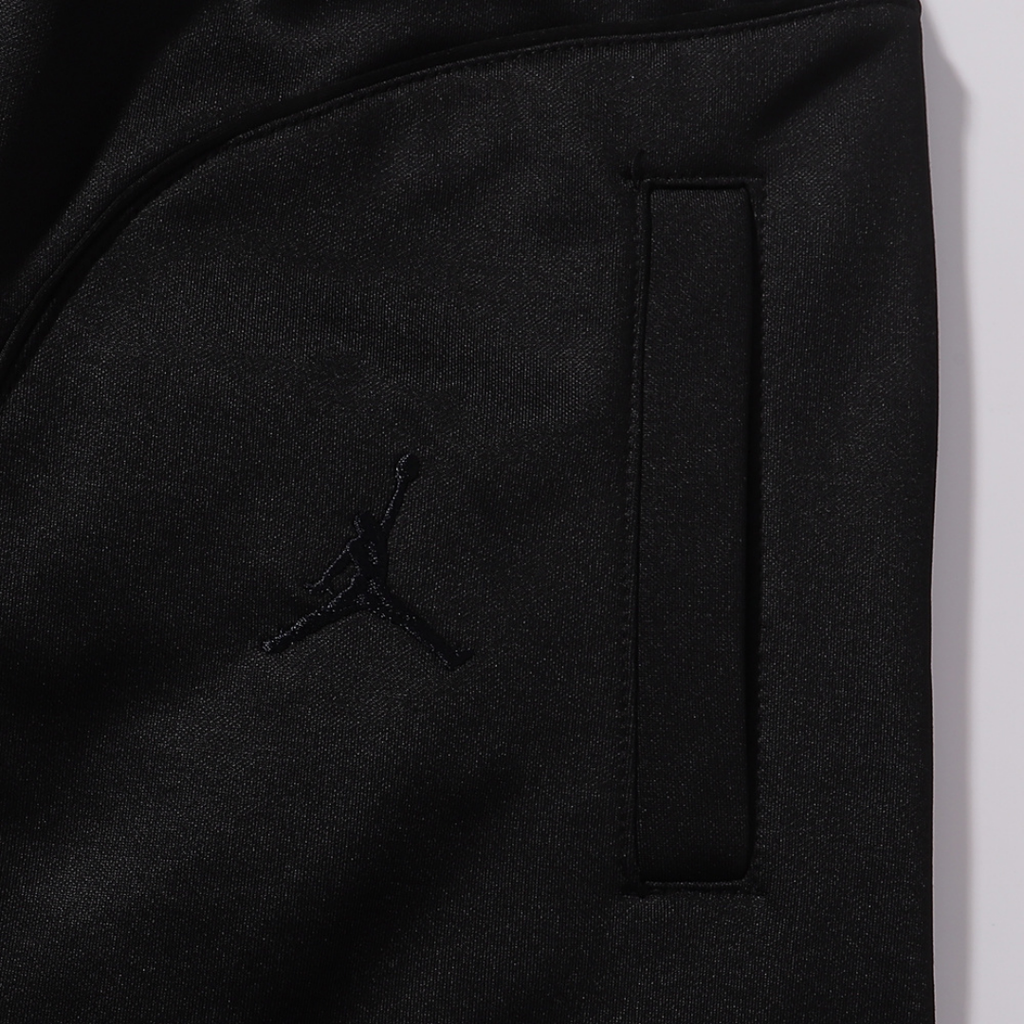 Supreme Tracksuit · Supreme · Nova Neta