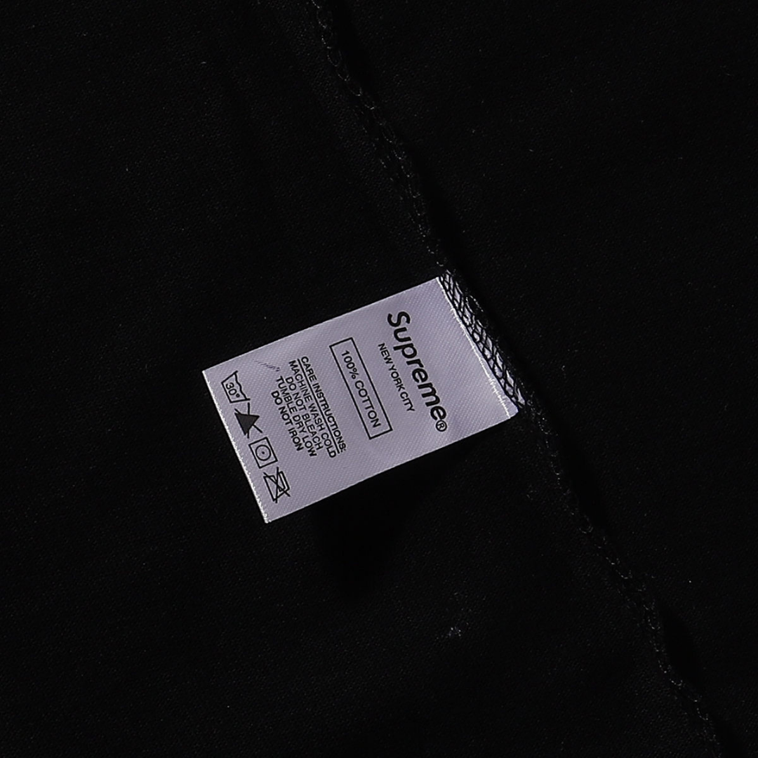 Camiseta Supreme Negro