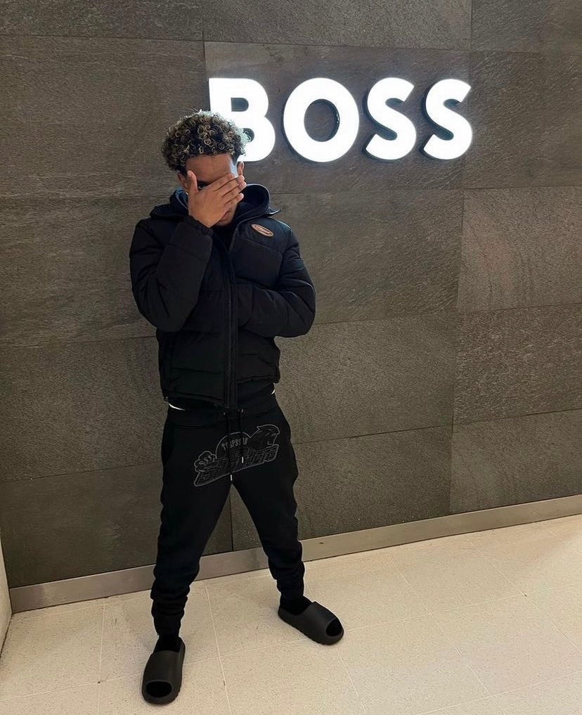Shooters Tracksuit Monochrome Black Edition · Nova Neta · Nova Neta