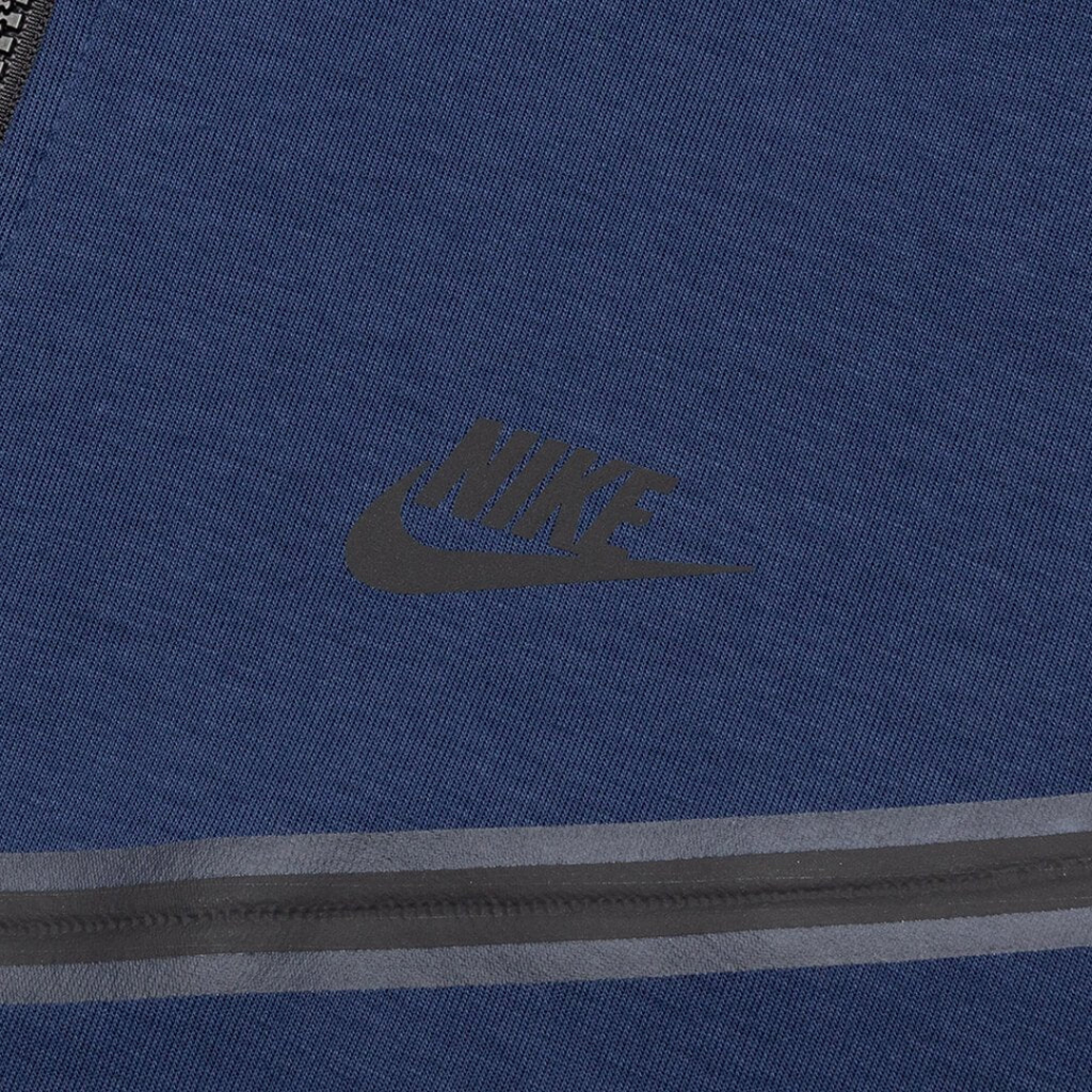 Tech Navy Blue Tracksuit · Nova Neta · Nova Neta