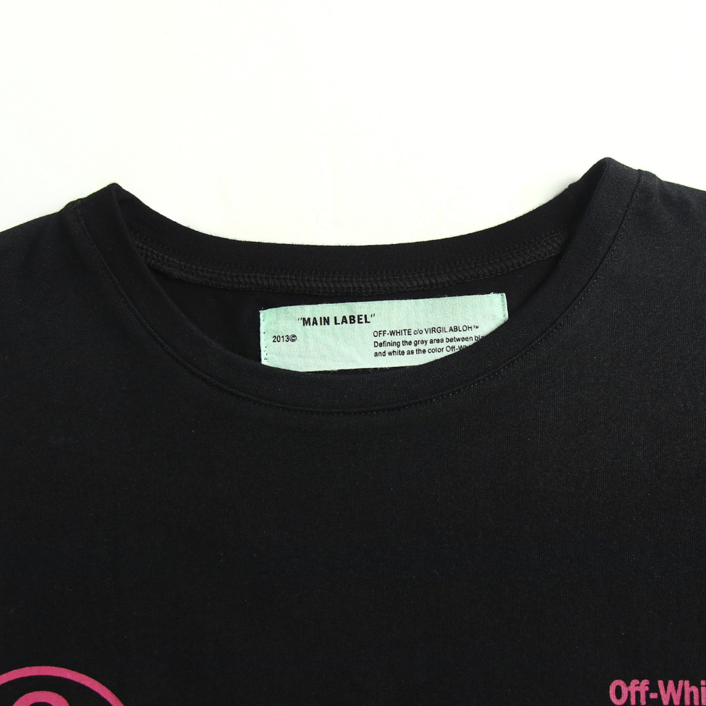 Off-W Monogram T-shirt · Louis Vuitton · Nova Neta