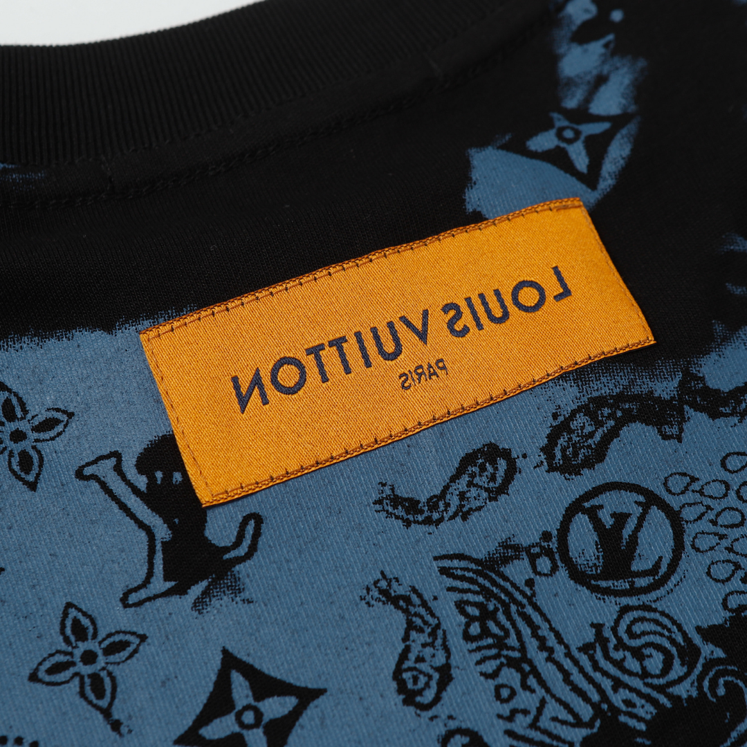 Monogram T-shirt · Louis Vuitton · Nova Neta