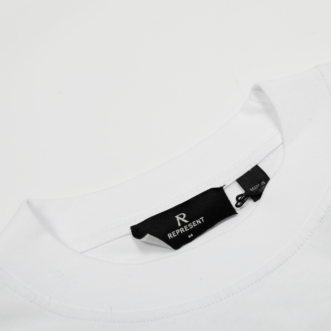 Camiseta Represent Negro Blanco
