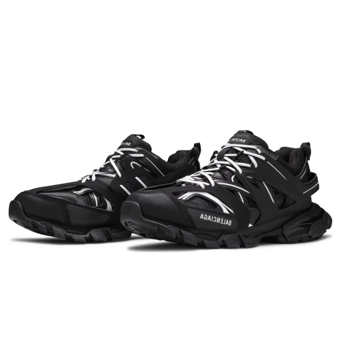 Nike Track 3.0 Black White