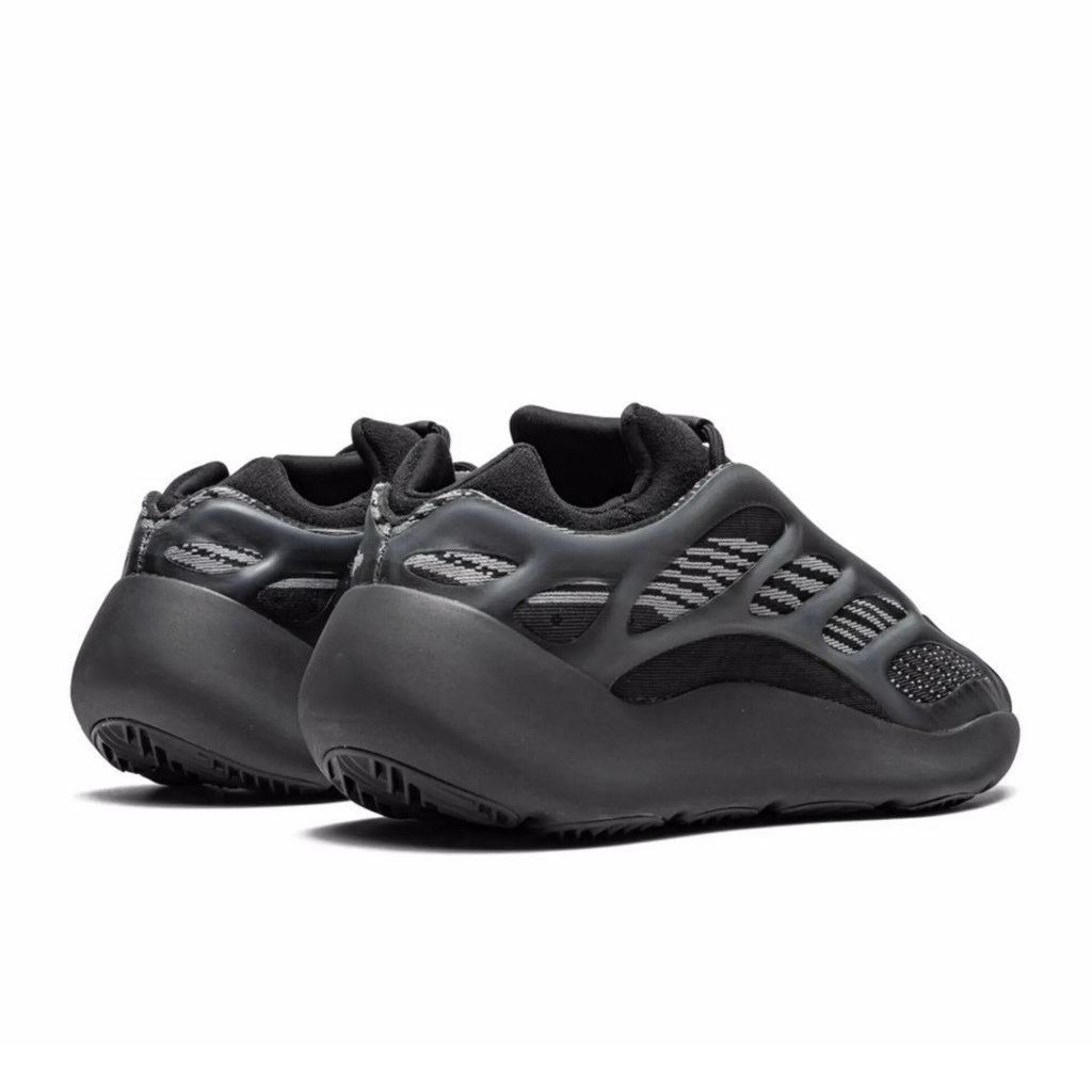 YZY - 700 V3 "Dark Glow" · Nova Neta · Nova Neta
