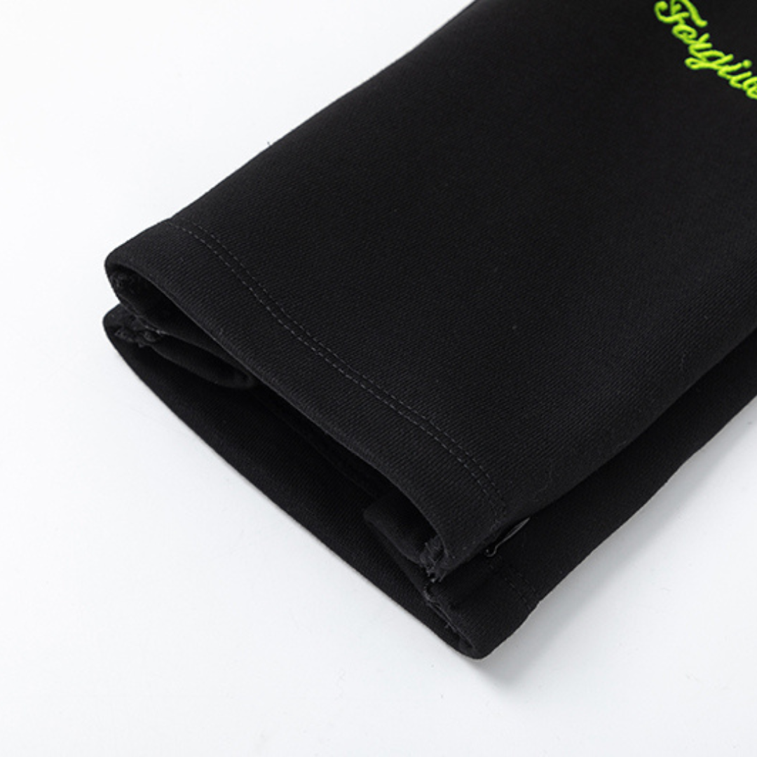 Syna Black Green Tracksuit · Syna World · Nova Neta
