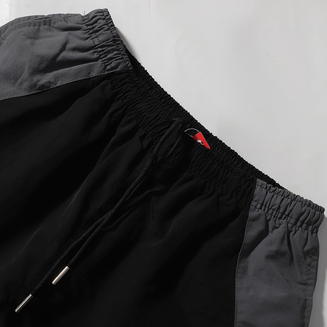 Supreme Tracksuit · Supreme · Nova Neta