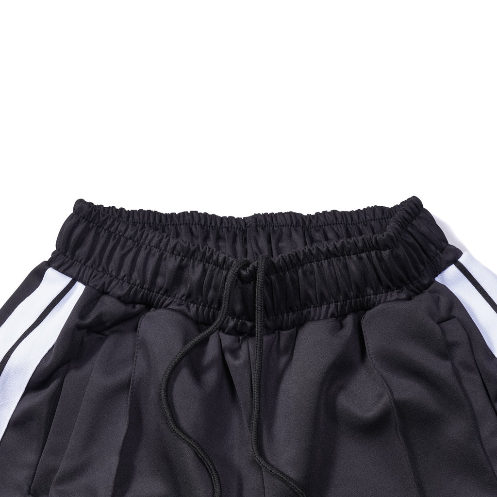 Palm Black Shorts · Nova Neta · Nova Neta