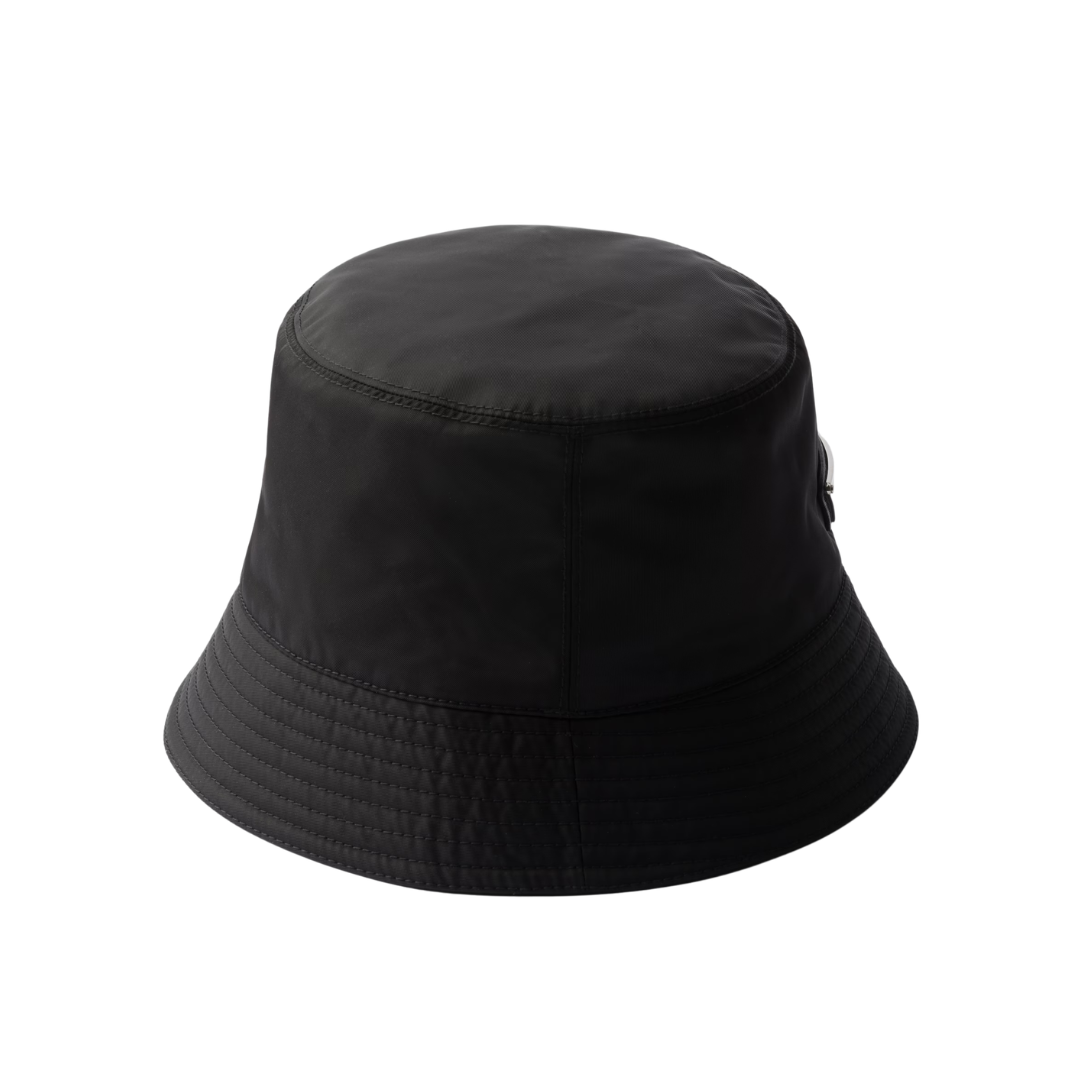 Polychromatic Cap Negrillo Logo Blanco