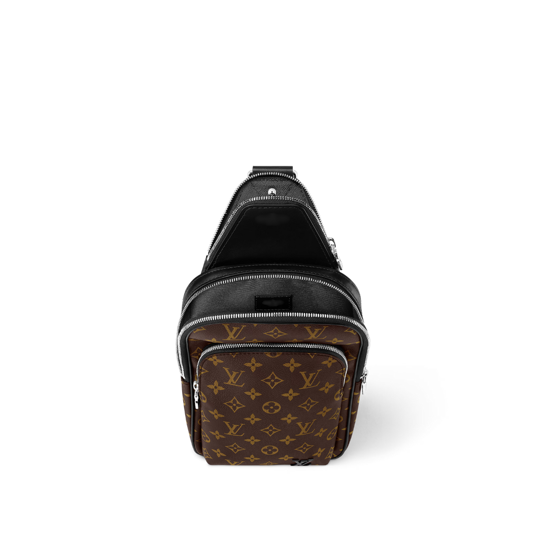 Messenger Avenue Sling Bag Monograma Marron