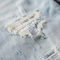 Amr Light Blue Patch Jeans Azul