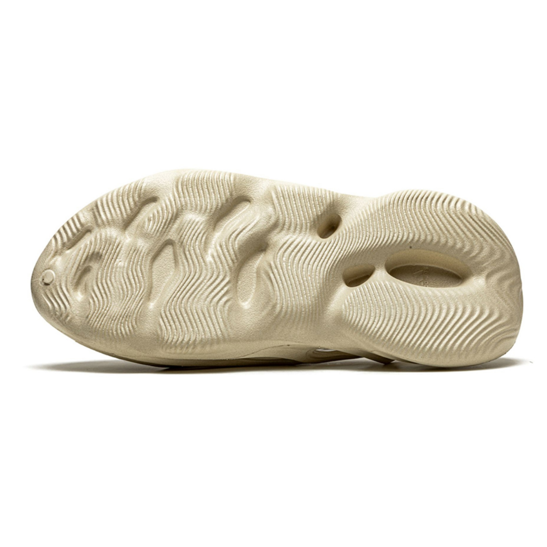 Sneakers Yeezy Beige