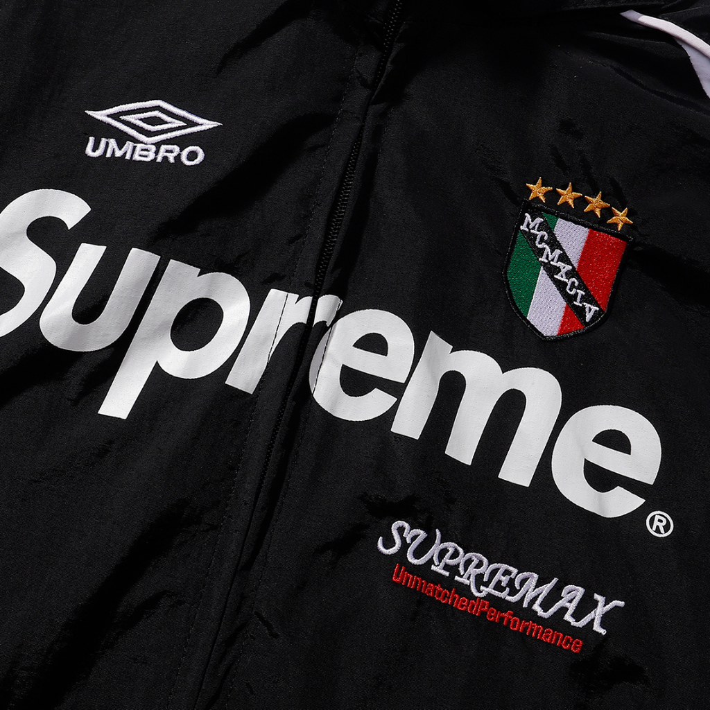 Supreme Tracksuit · Supreme · Nova Neta