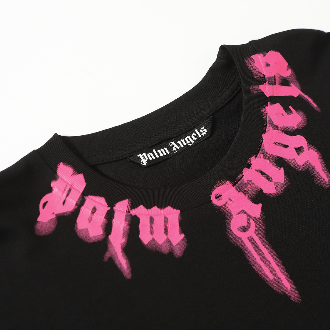 Palm Spray T-shirt · Nova Neta · Nova Neta