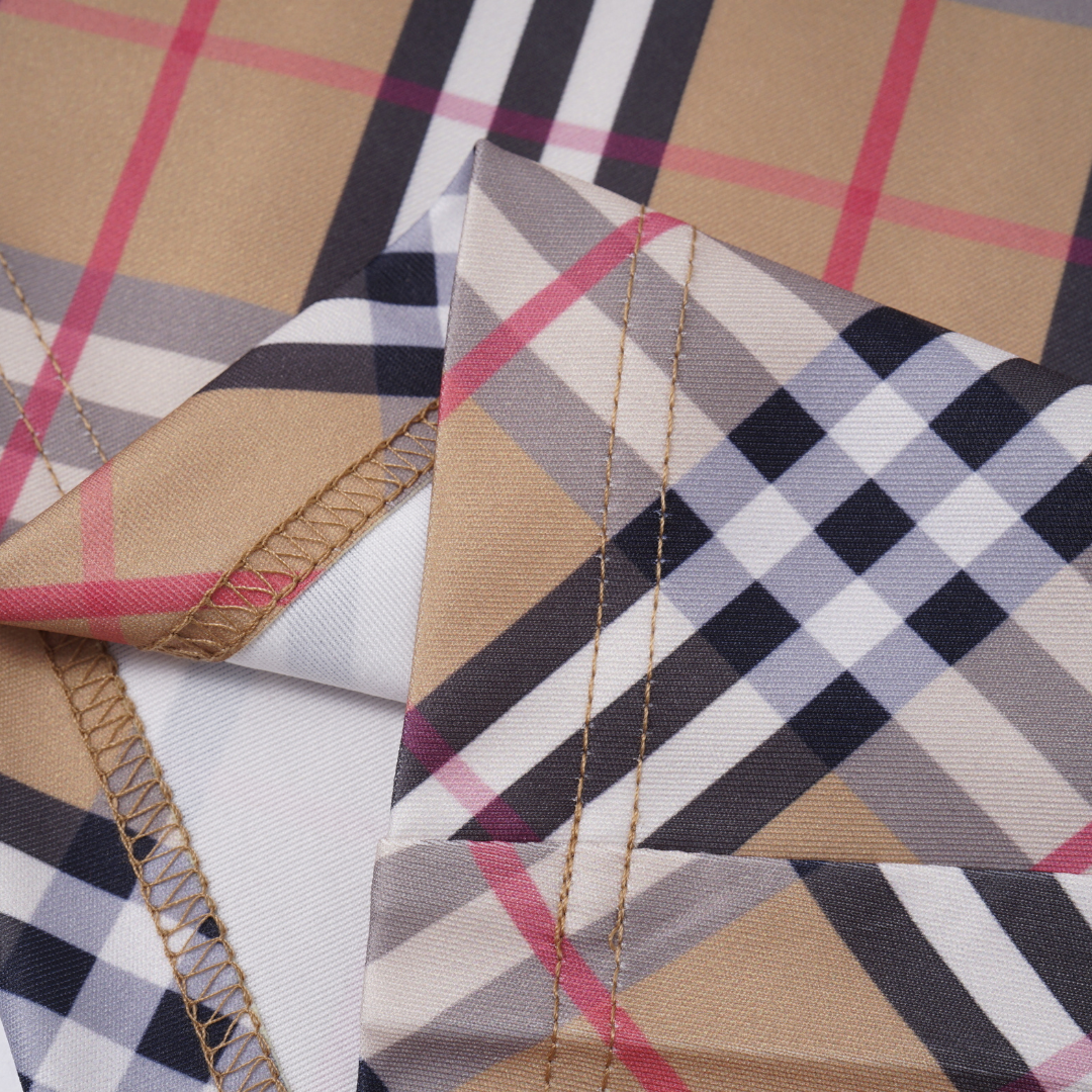 BB Monogram Shorts Plaid Beige