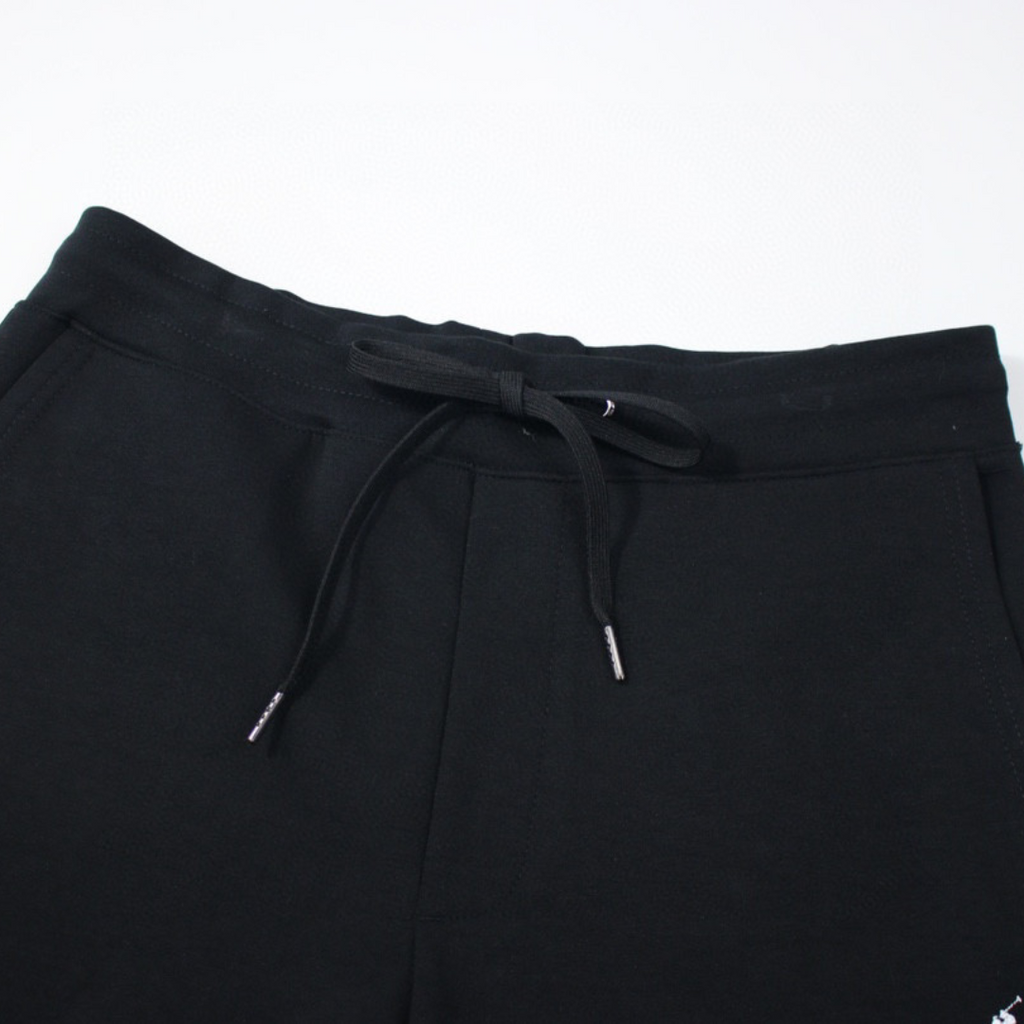 Polo Shorts · Nova Neta · Nova Neta
