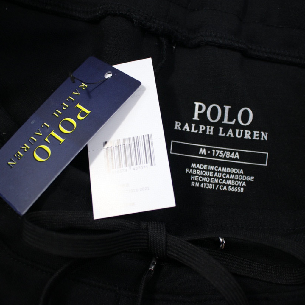 Polo Shorts · Nova Neta · Nova Neta