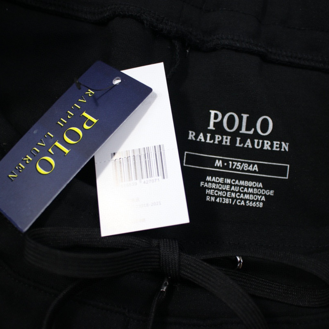 Polo Shorts · Nova Neta · Nova Neta