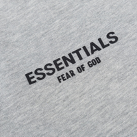 Essentials Shorts Corto Miel Negro